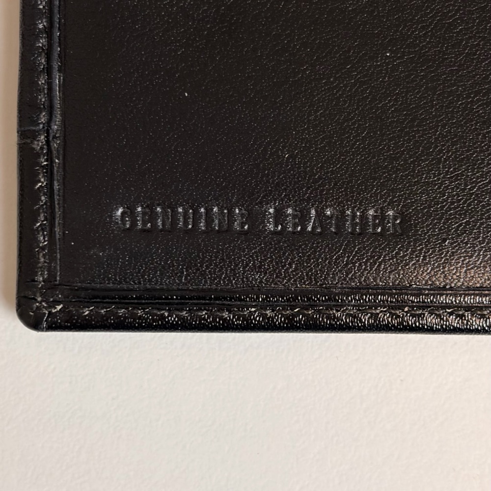Lord & Taylor Black Leather Card Holder View 5